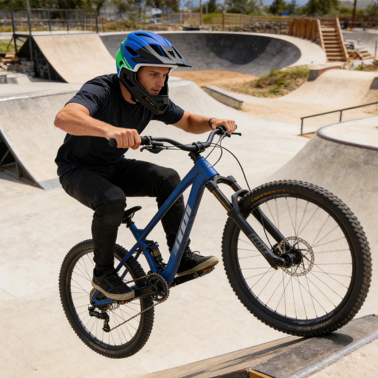 Casque de vélo intégral, Prote - Mountain Biking Full Face Helmet avis et prix